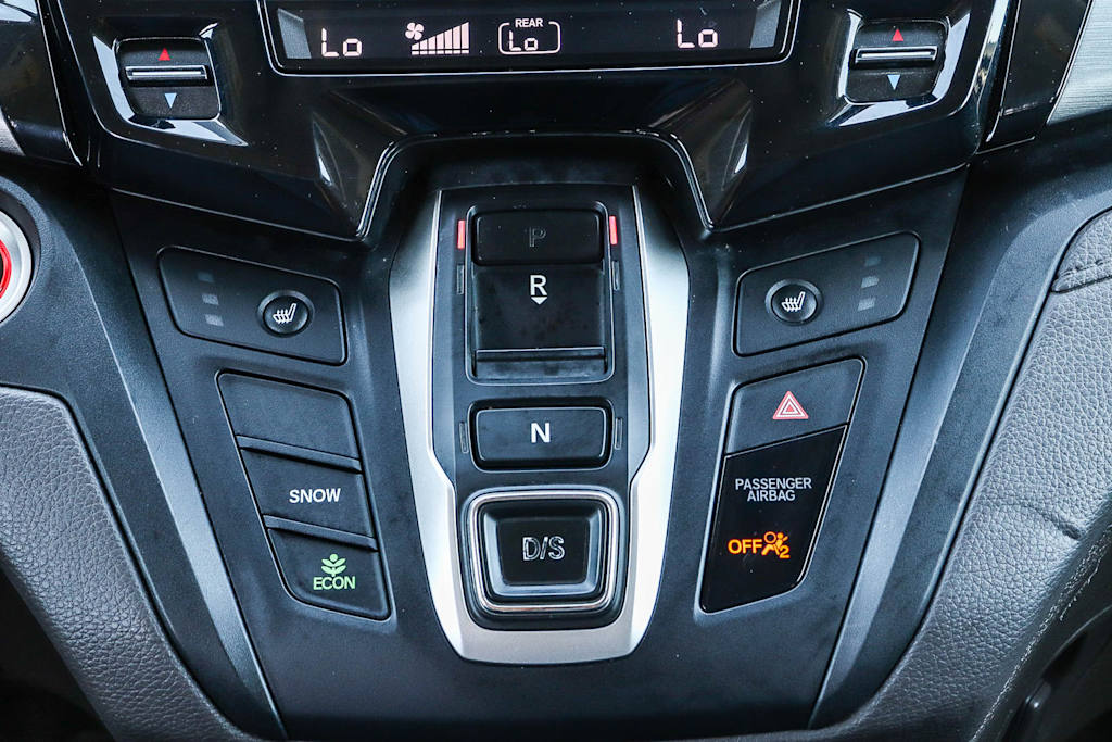 Thumbnail: 2018 Honda Odyssey - 24
