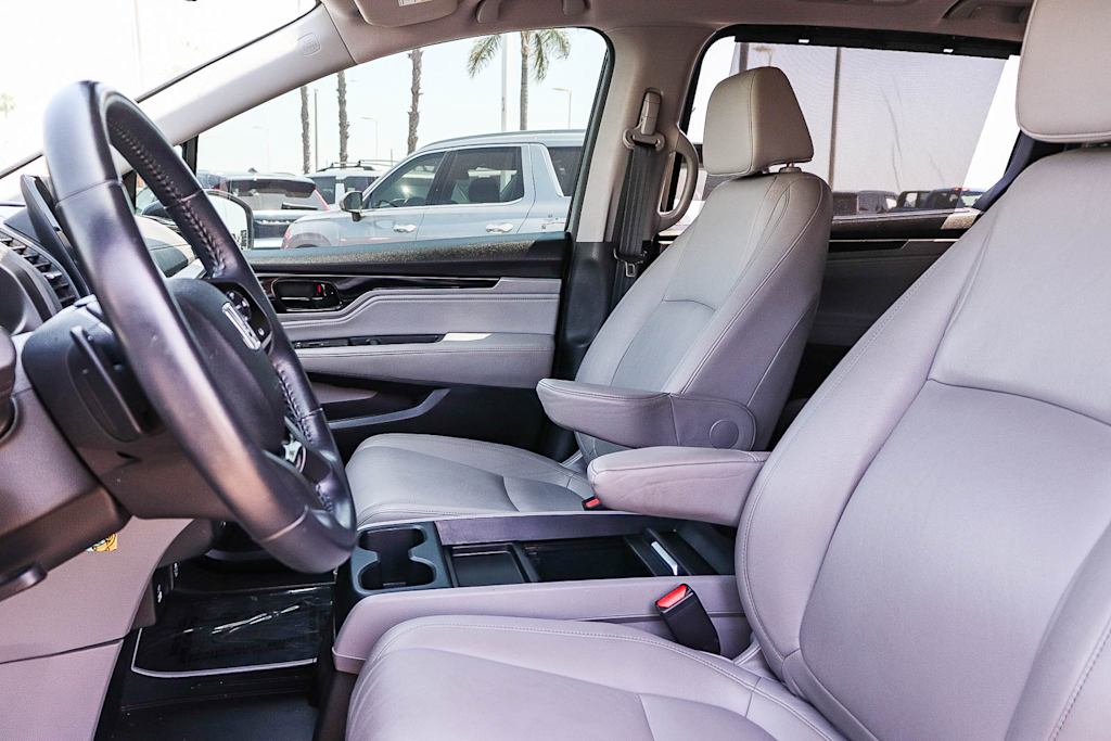Thumbnail: 2023 Honda Odyssey - 10