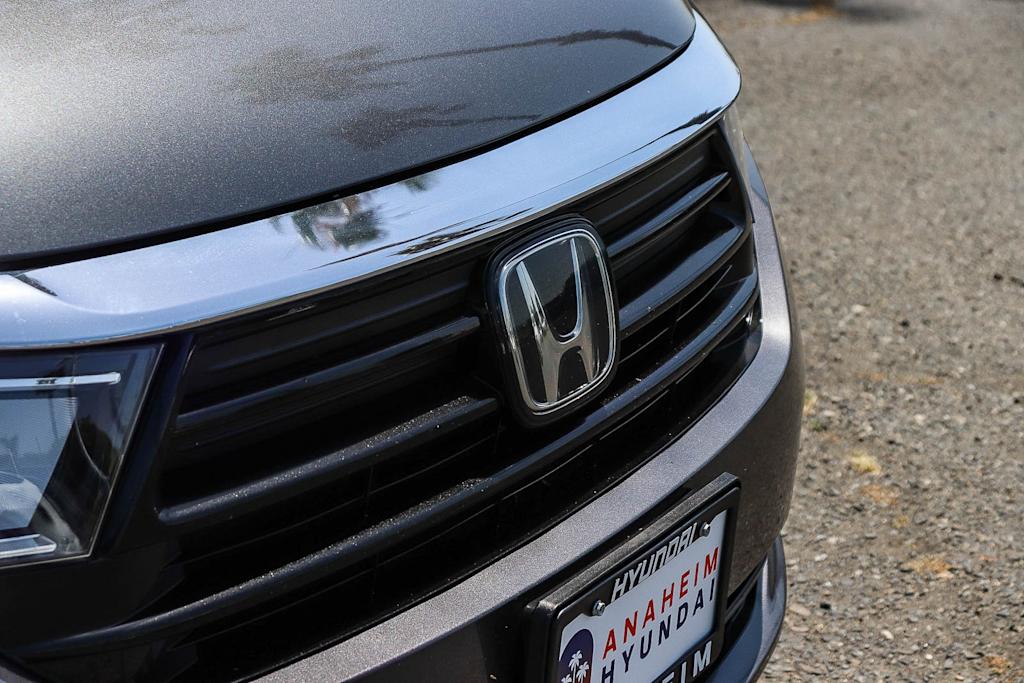 Thumbnail: 2023 Honda Odyssey - 17