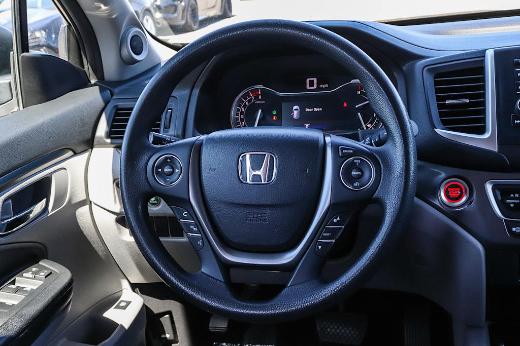 Thumbnail: 2018 Honda Pilot - 8