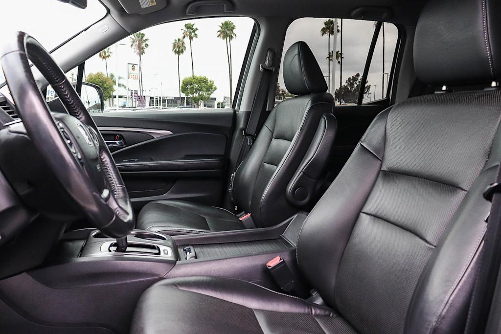 Thumbnail: 2019 Honda Ridgeline - 10
