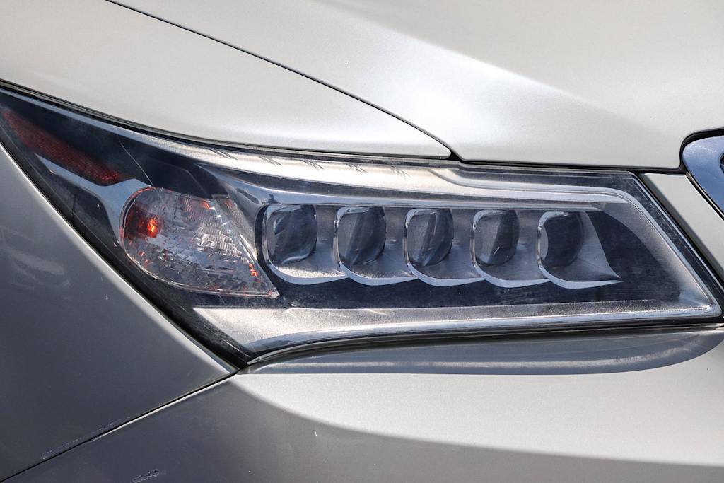 Thumbnail: 2016 Acura MDX - 18