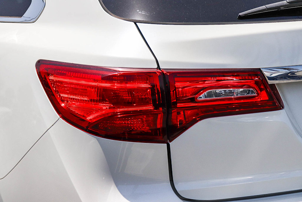 Thumbnail: 2016 Acura MDX - 20