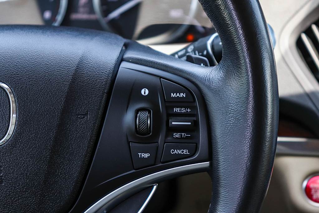 Thumbnail: 2016 Acura MDX - 27