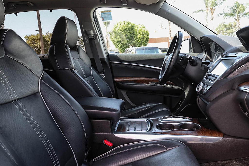 Thumbnail: 2019 Acura MDX - 9