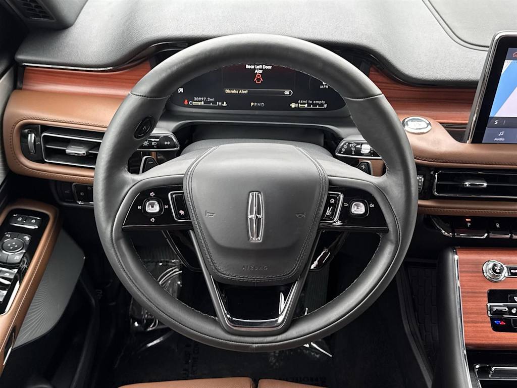 Thumbnail: 2023 Lincoln Aviator - 8