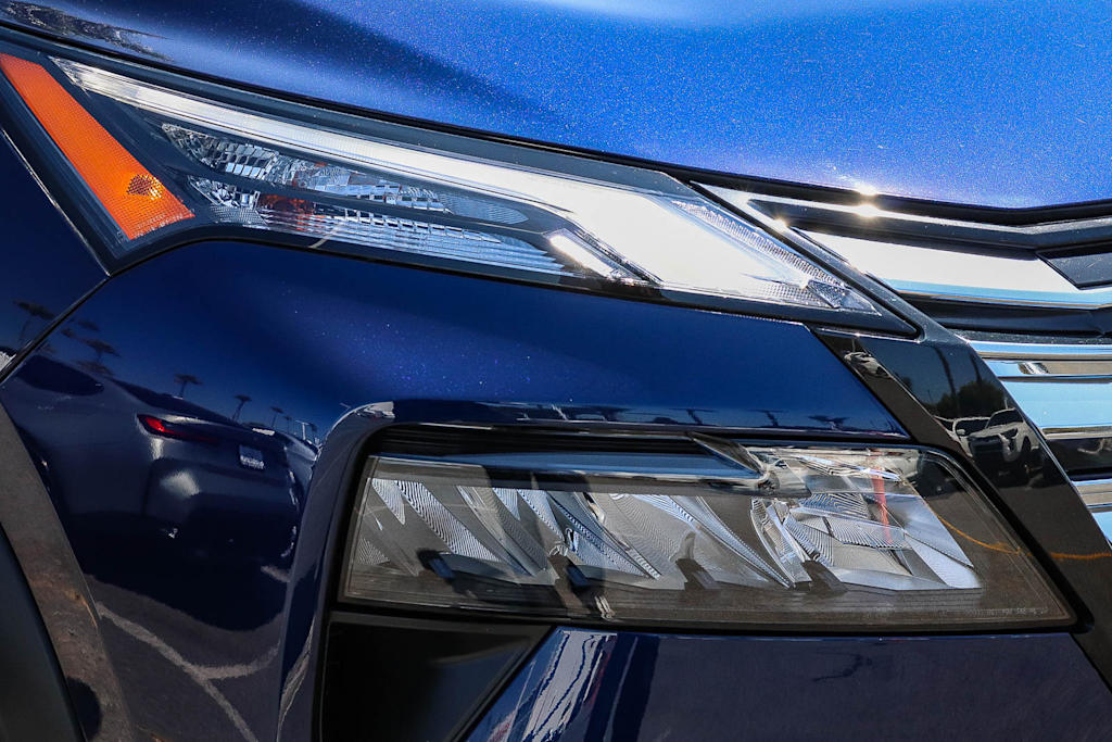 Thumbnail: 2025 Nissan Rogue - 18