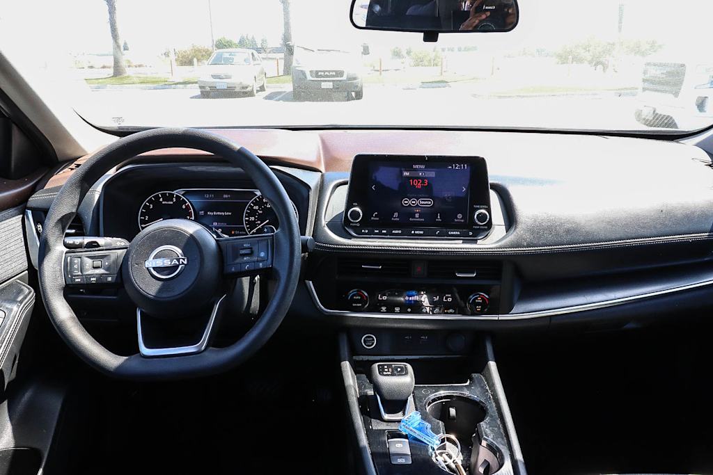 Thumbnail: 2023 Nissan Rogue - 2