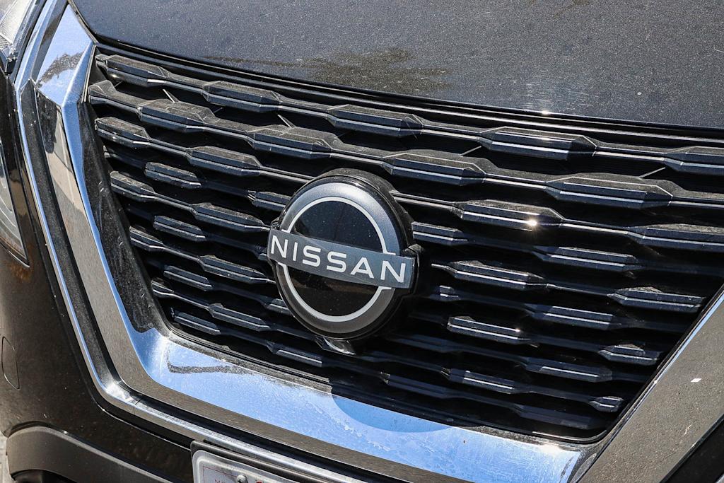 Thumbnail: 2023 Nissan Rogue - 6