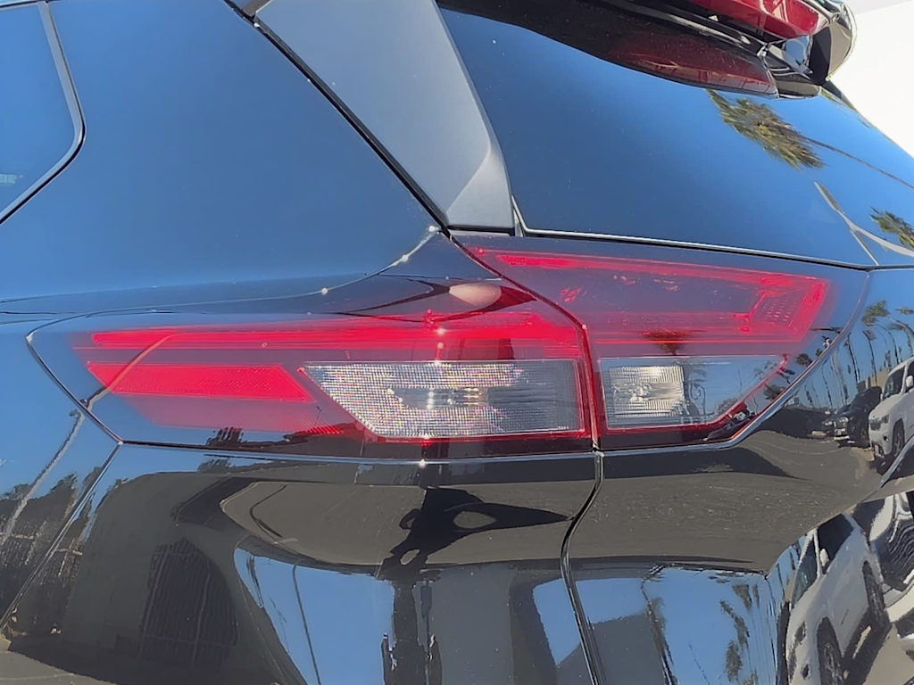 Thumbnail: 2025 Nissan Rogue - 21