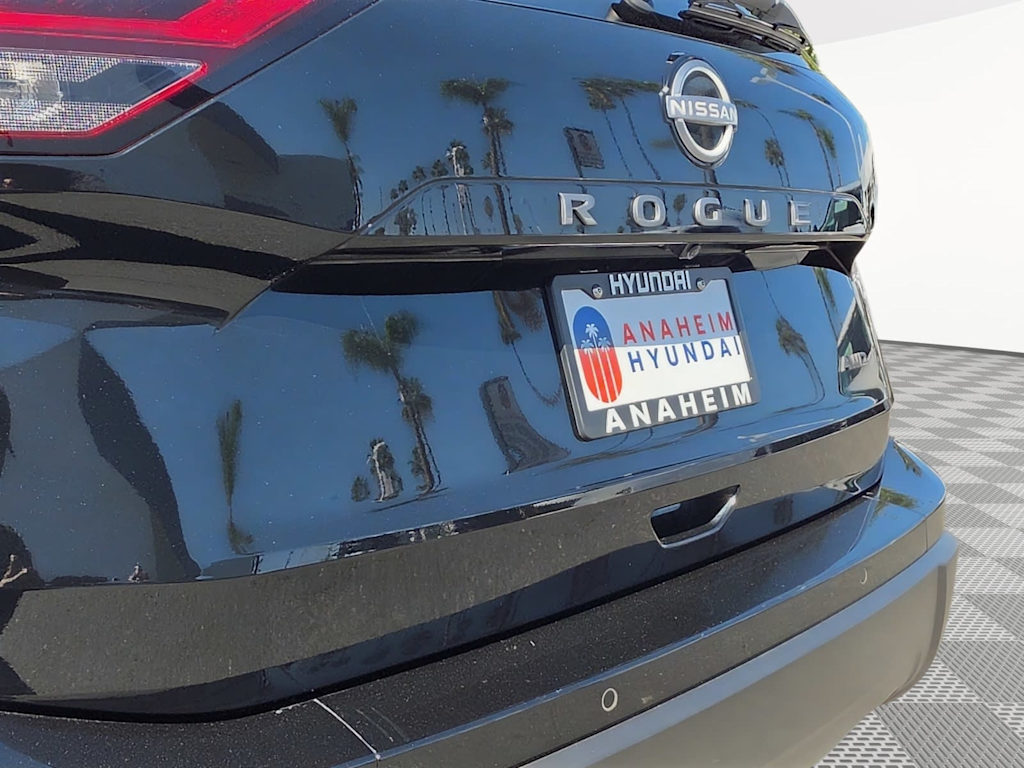 Thumbnail: 2025 Nissan Rogue - 6