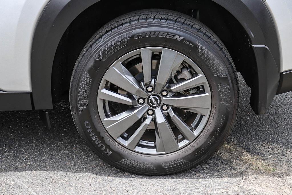 Thumbnail: 2023 Nissan Pathfinder - 5