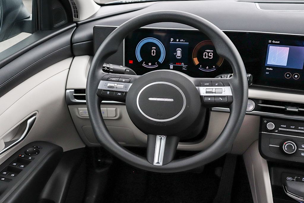 Thumbnail: 2026 Hyundai Tucson - 8