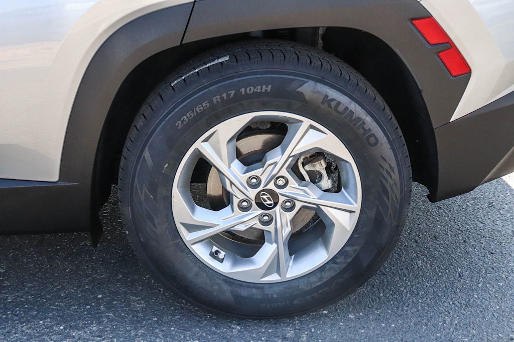 Thumbnail: 2024 Hyundai Tucson - 16