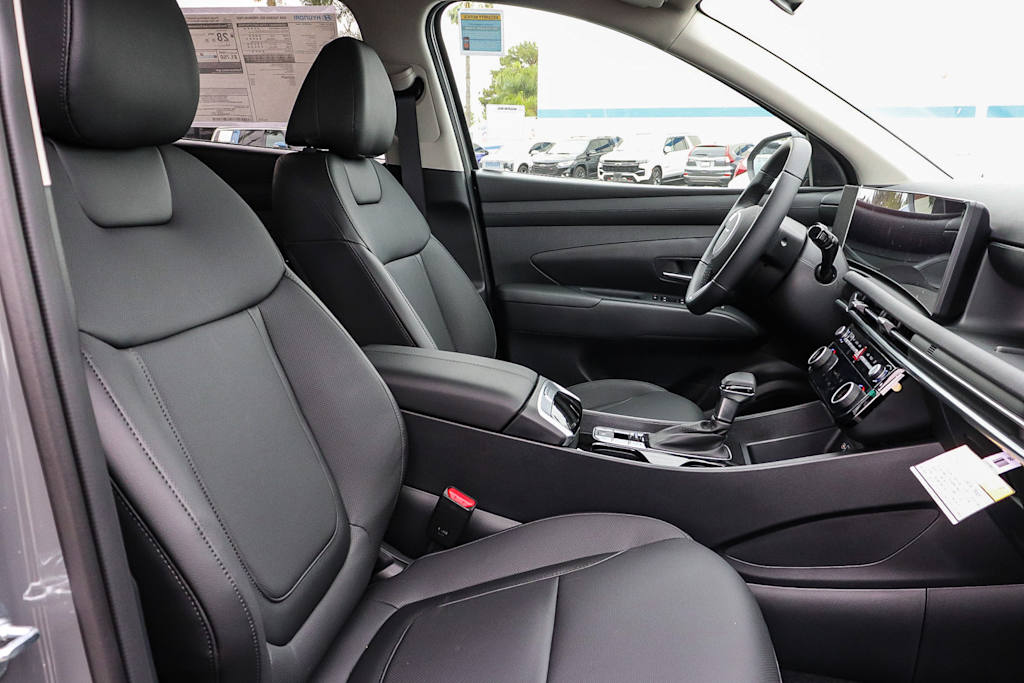 Thumbnail: 2026 Hyundai Tucson - 8