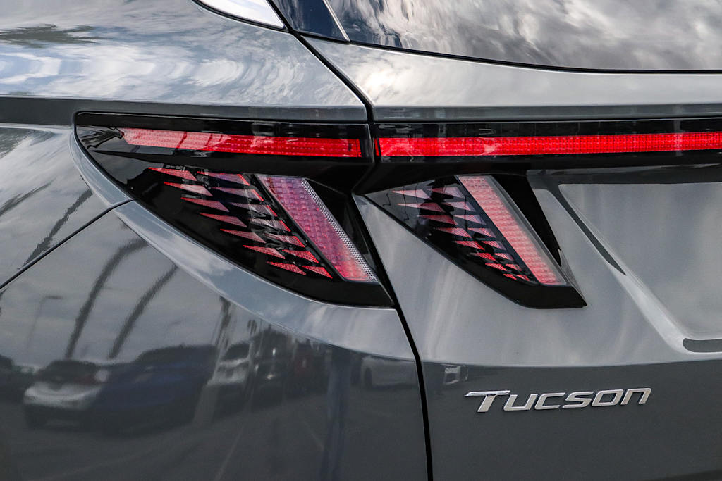 Thumbnail: 2024 Hyundai Tucson - 18