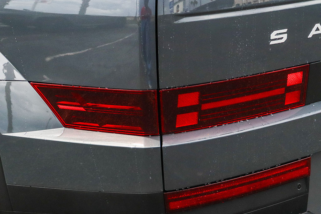 Thumbnail: 2027 Hyundai Santa Fe - 18