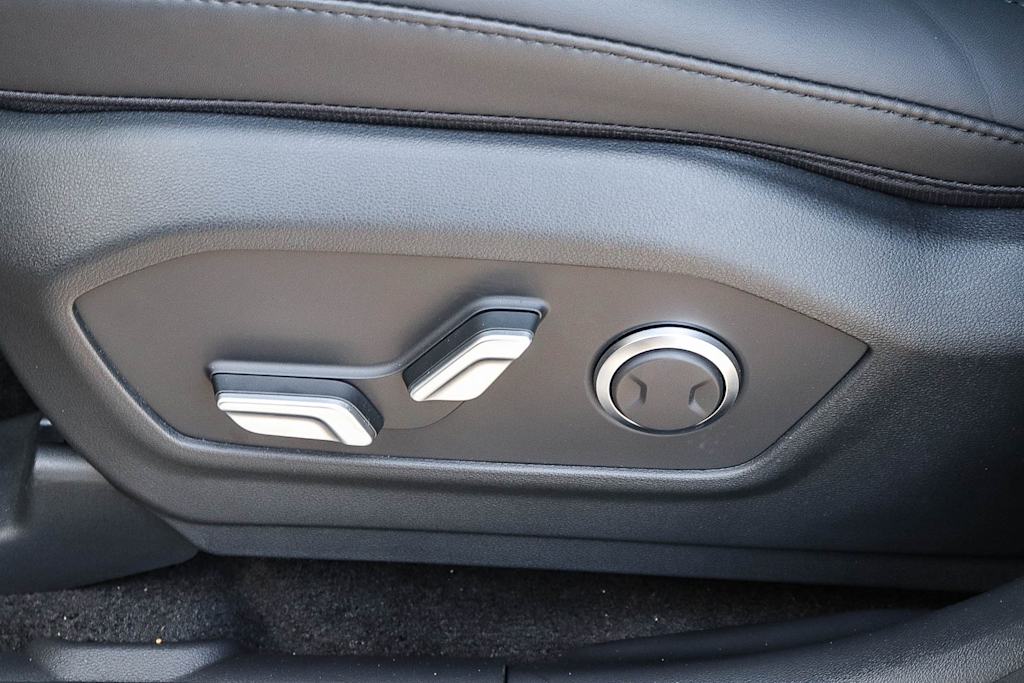 Thumbnail: 2026 Hyundai Santa Fe - 26