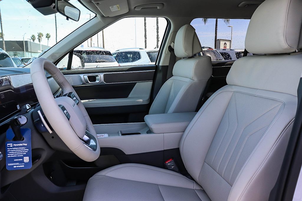 Thumbnail: 2026 Hyundai Santa Fe - 9