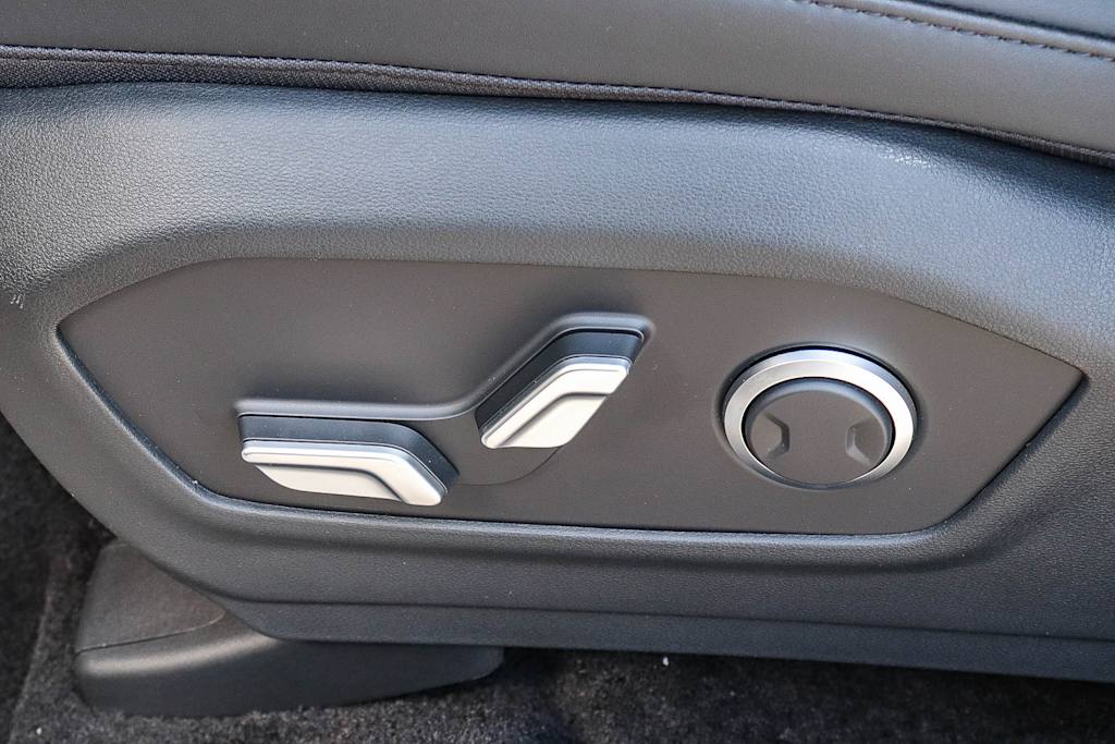 Thumbnail: 2027 Hyundai Santa Fe - 27
