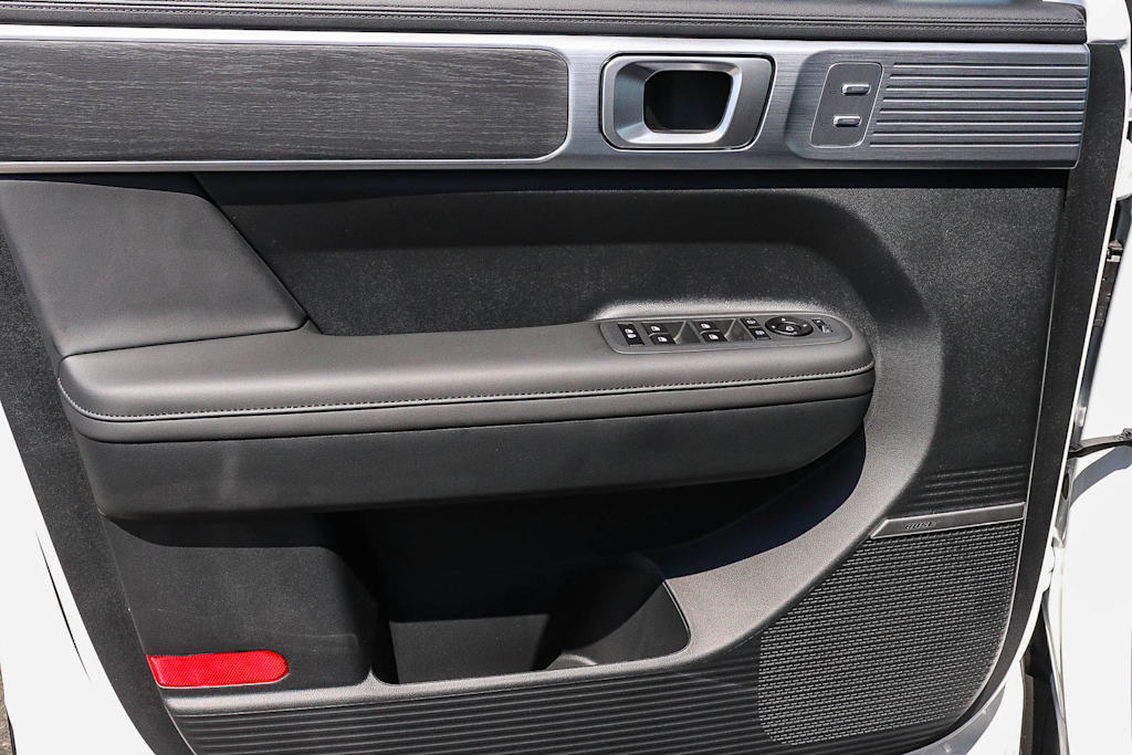 Thumbnail: 2027 Hyundai Santa Fe - 28