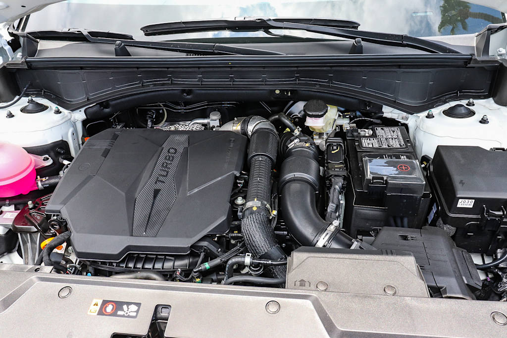 Thumbnail: 2026 Hyundai Santa Fe - 8