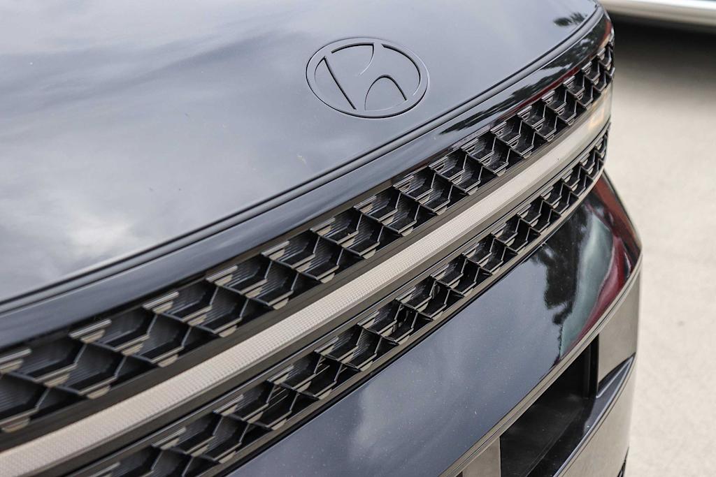 Thumbnail: 2026 Hyundai Santa Fe - 6