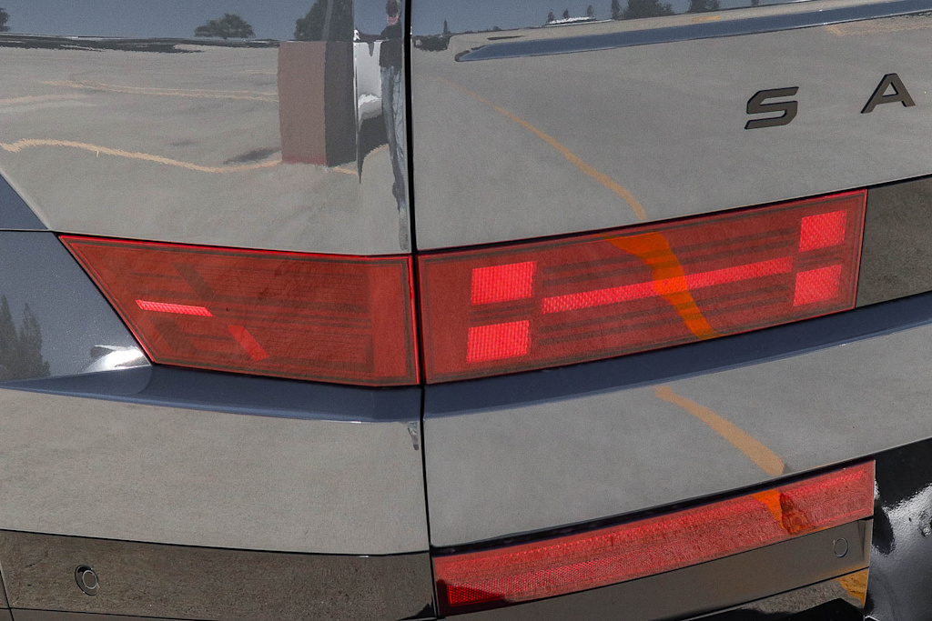 Thumbnail: 2027 Hyundai Santa Fe - 18