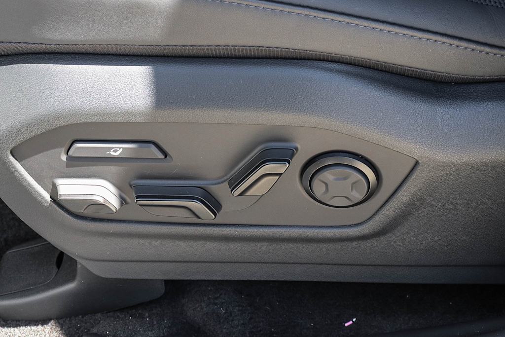 Thumbnail: 2026 Hyundai Santa Fe - 25