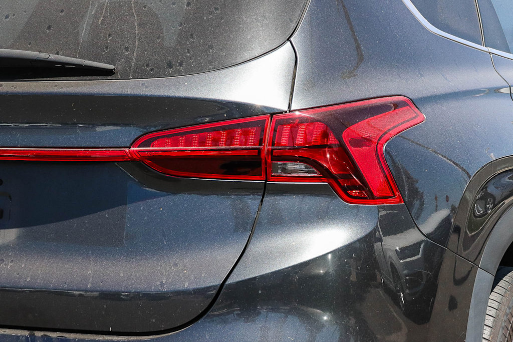 Thumbnail: 2023 Hyundai Santa Fe - 20