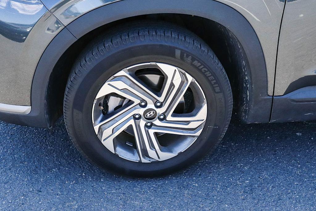 Thumbnail: 2023 Hyundai Santa Fe - 7