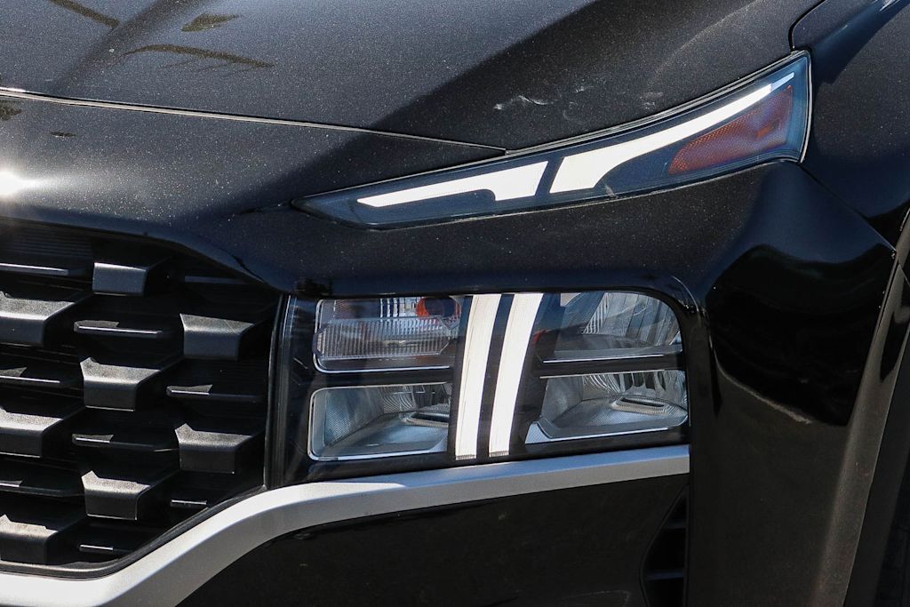 Thumbnail: 2023 Hyundai Santa Fe - 13