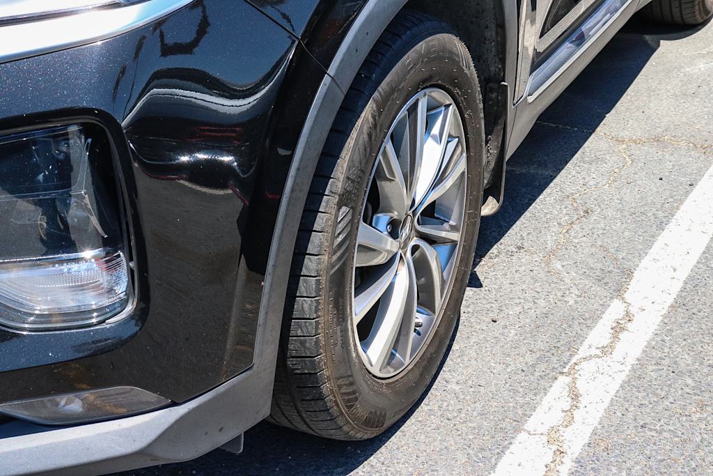 Thumbnail: 2020 Hyundai Santa Fe - 6