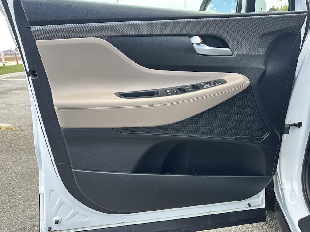 Thumbnail: 2019 Hyundai Santa Fe - 27