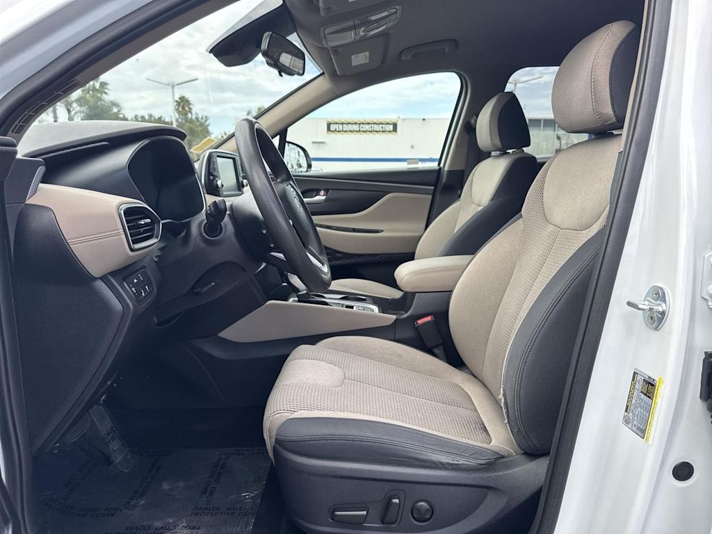 Thumbnail: 2019 Hyundai Santa Fe - 9