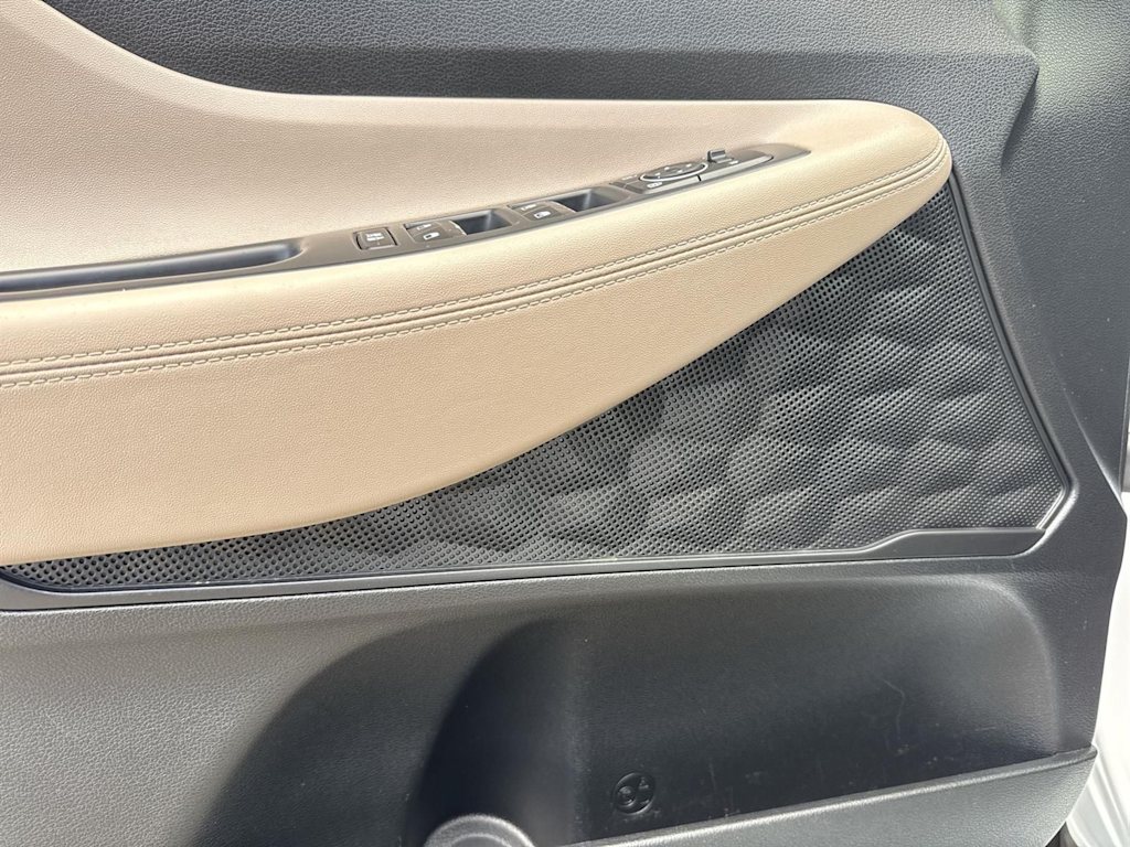 Thumbnail: 2019 Hyundai Santa Fe - 28