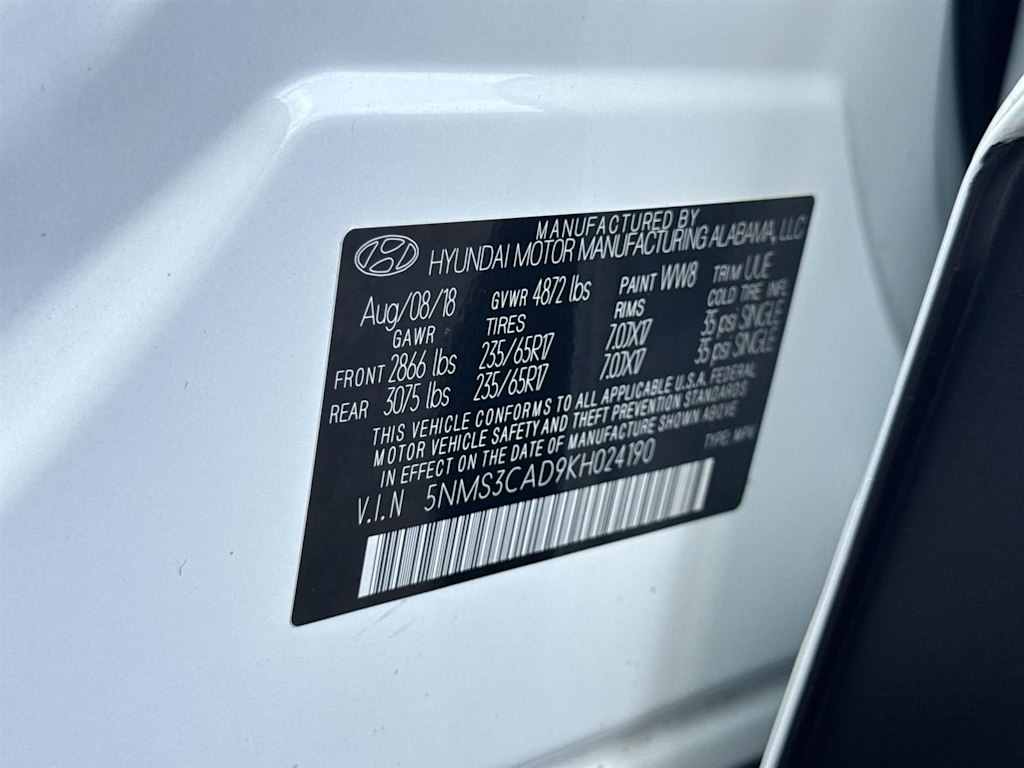 Thumbnail: 2019 Hyundai Santa Fe - 17