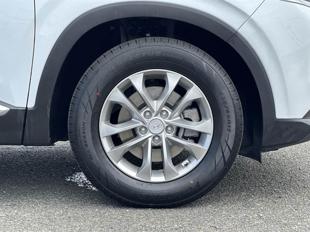 Thumbnail: 2019 Hyundai Santa Fe - 7