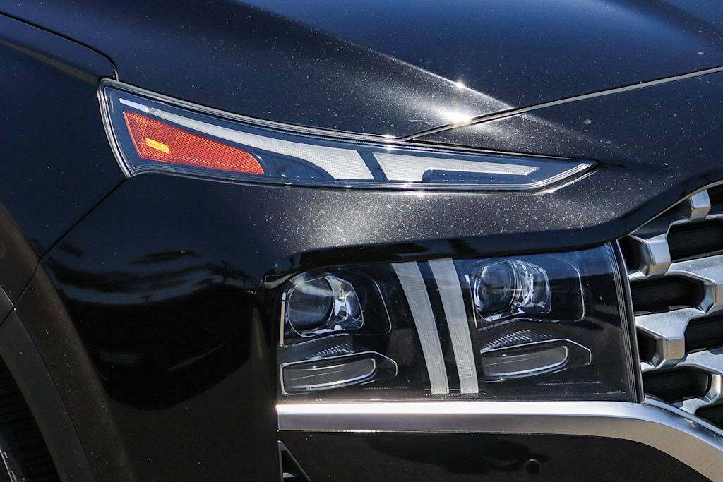 Thumbnail: 2022 Hyundai Santa Fe - 17