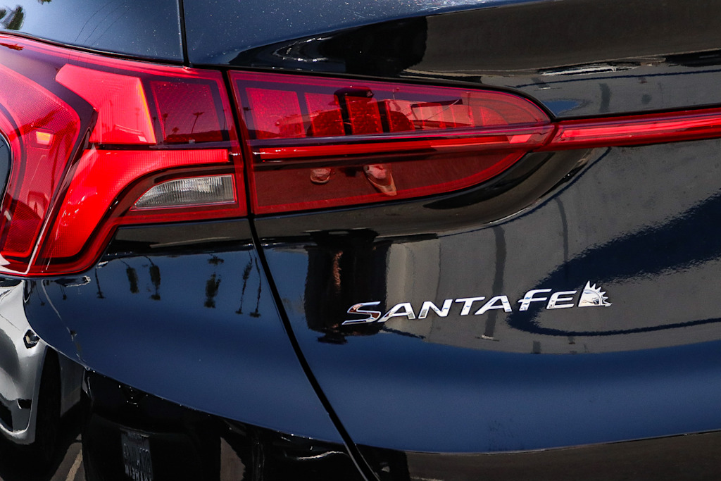 Thumbnail: 2022 Hyundai Santa Fe - 19