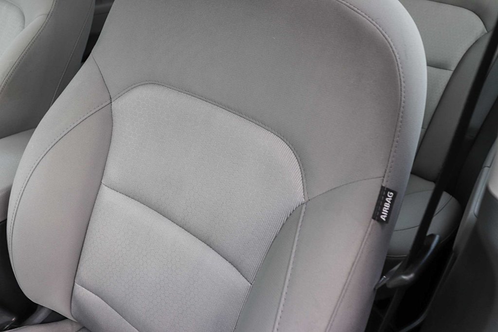 Thumbnail: 2017 Hyundai Elantra - 26