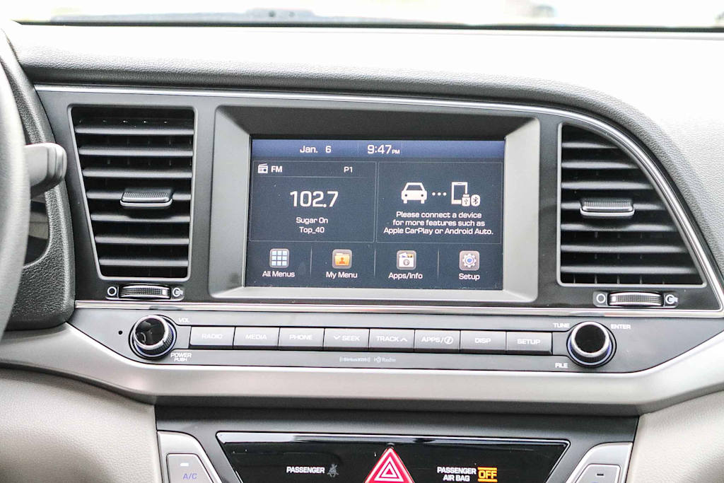 Thumbnail: 2017 Hyundai Elantra - 21