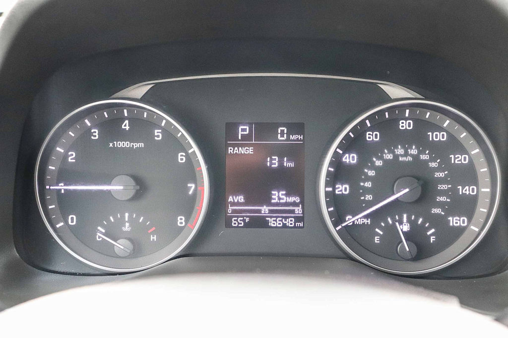 Thumbnail: 2017 Hyundai Elantra - 14