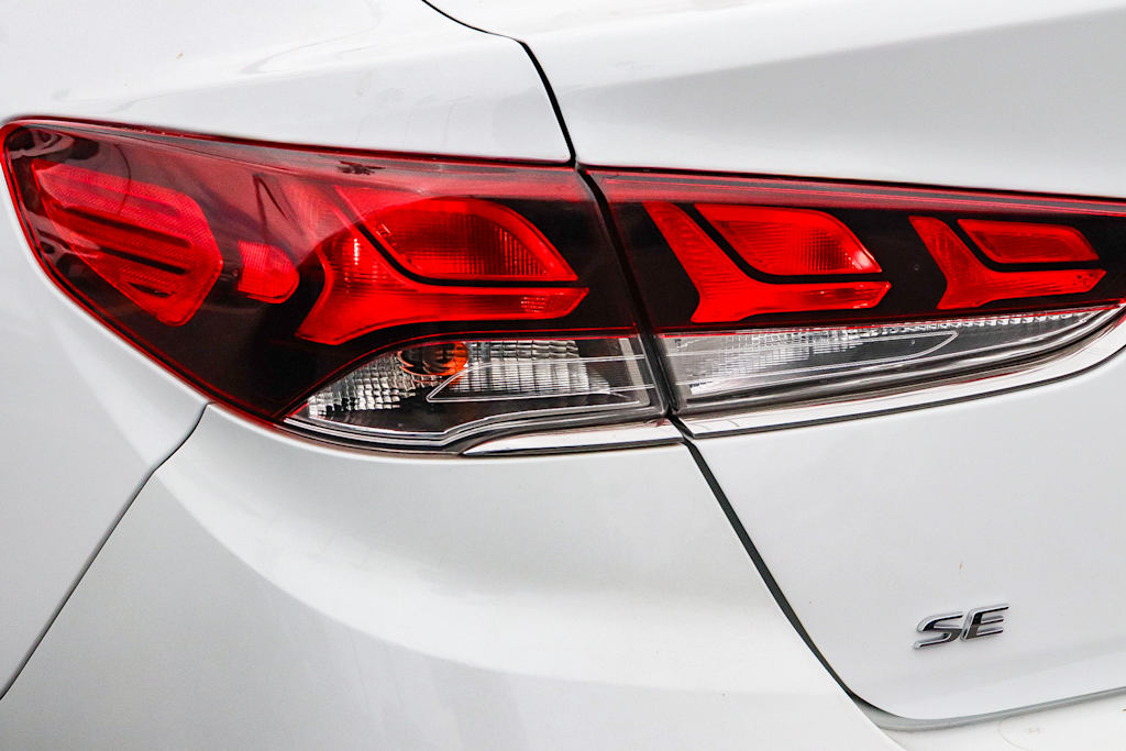 Thumbnail: 2018 Hyundai Sonata - 14