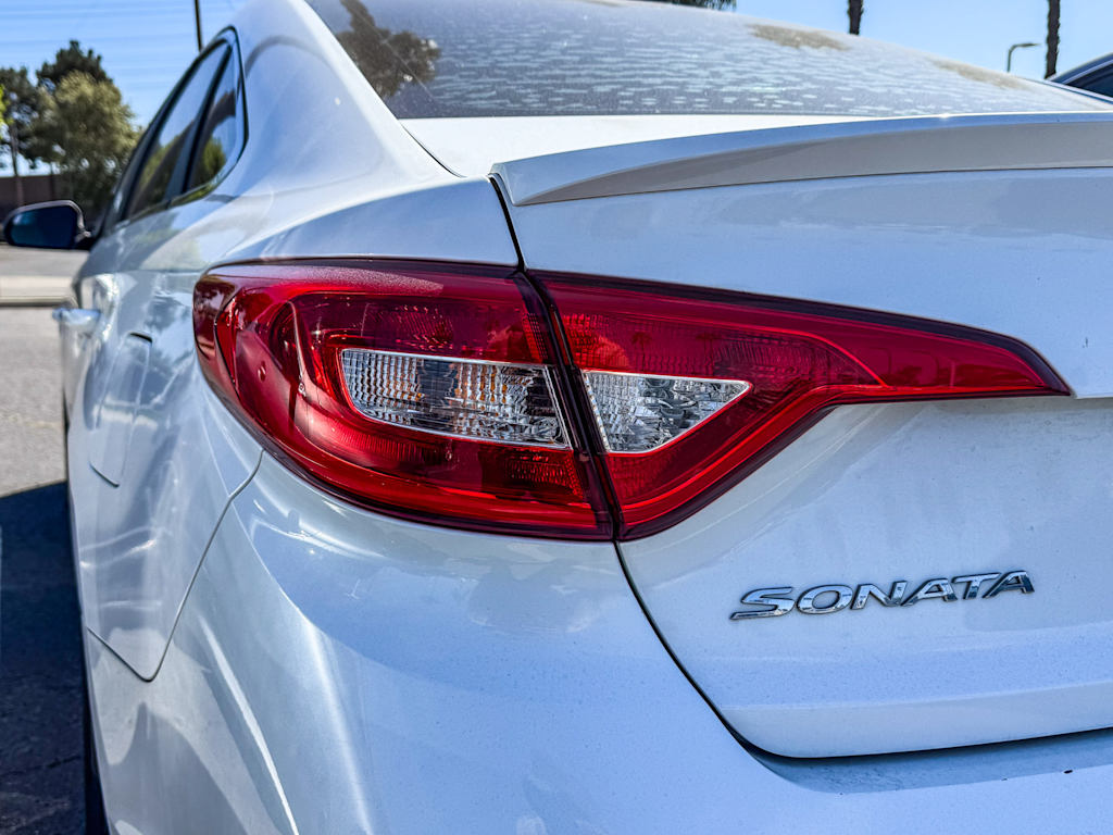 Thumbnail: 2016 Hyundai Sonata - 9