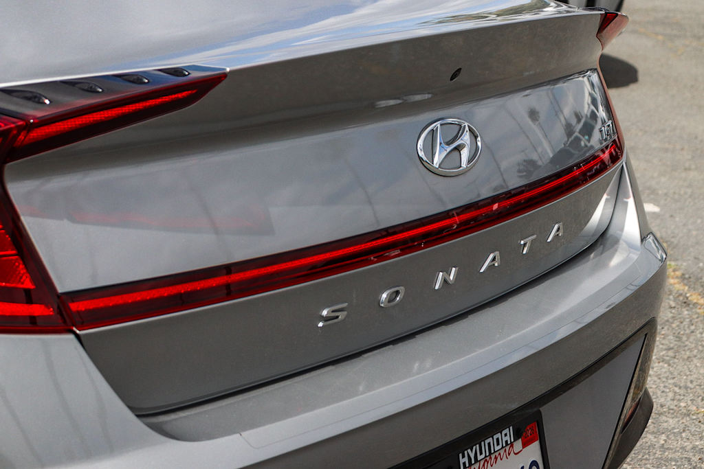 Thumbnail: 2021 Hyundai Sonata - 21