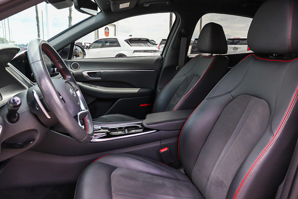 Thumbnail: 2021 Hyundai Sonata - 11