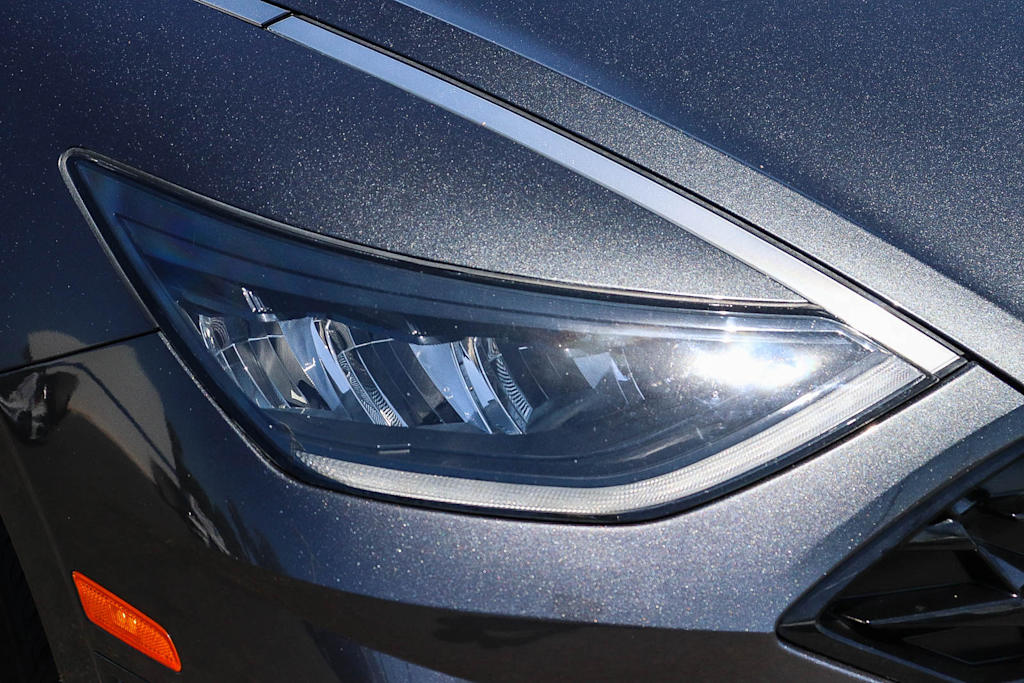 Thumbnail: 2020 Hyundai Sonata - 18