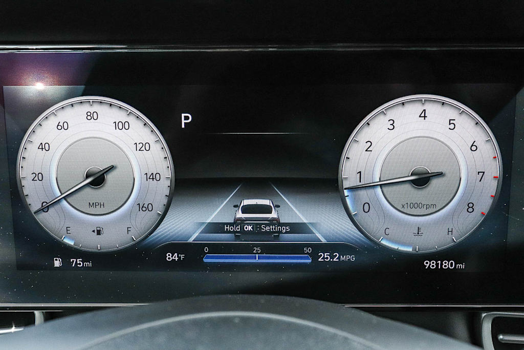 Thumbnail: 2021 Hyundai Elantra - 14