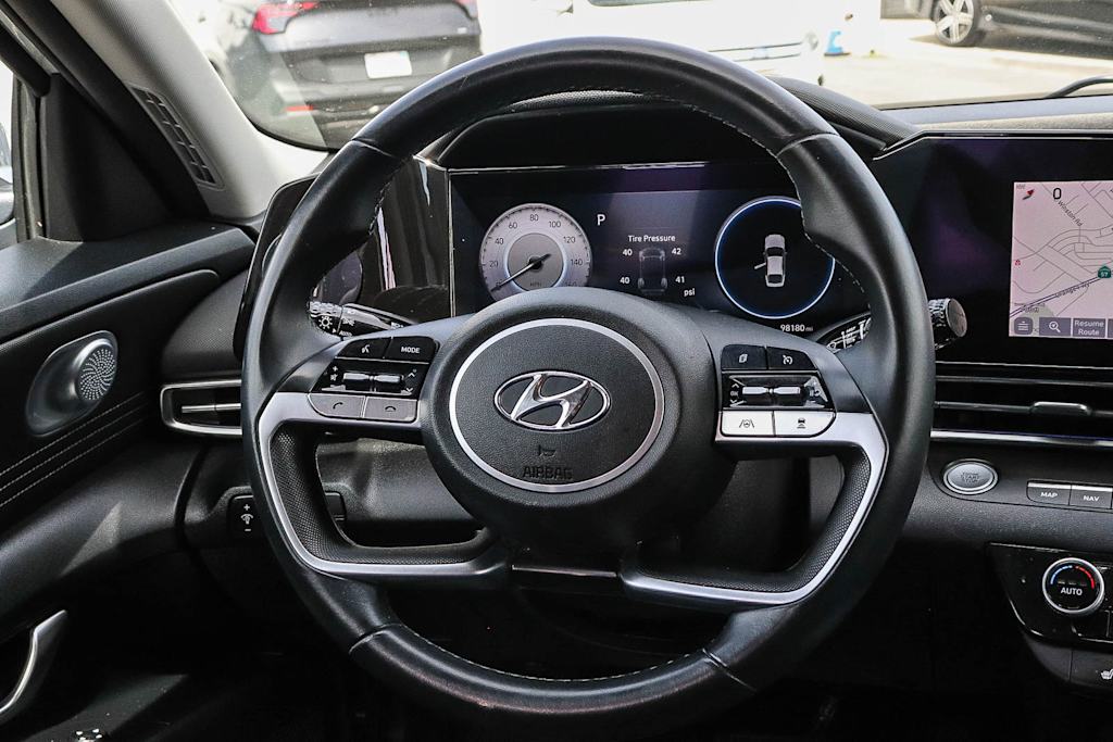 Thumbnail: 2021 Hyundai Elantra - 8